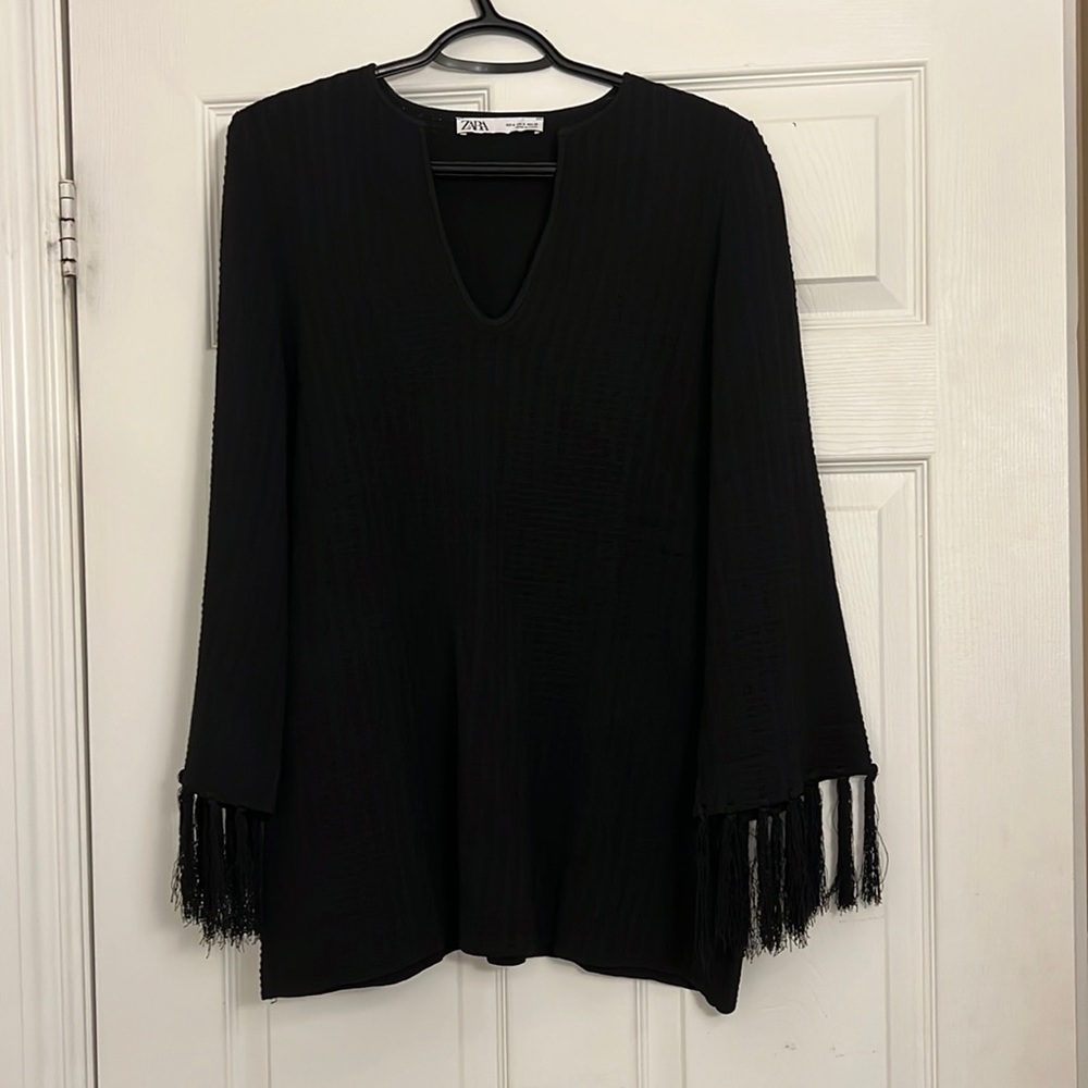 Zara Knit pants and top with fringes size S